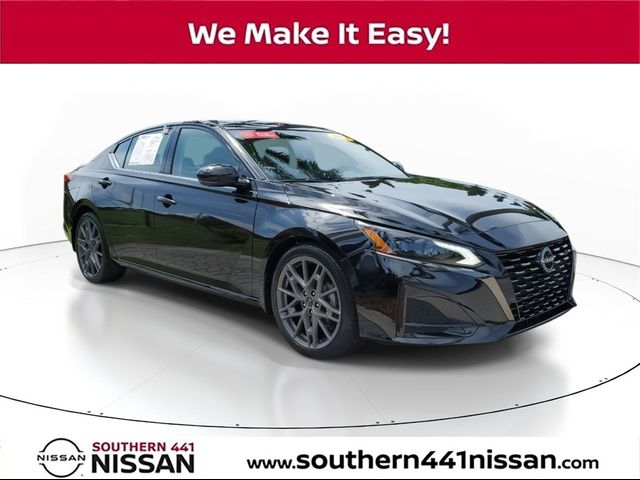 2023 Nissan Altima 2.0 SR