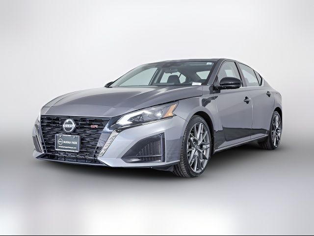 2023 Nissan Altima 2.0 SR