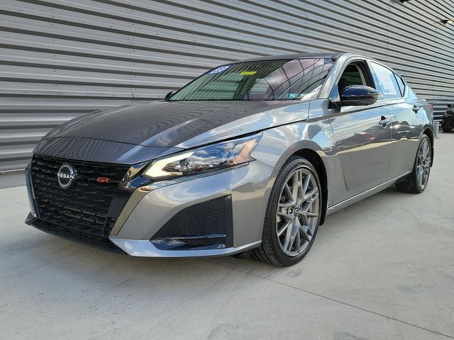 2023 Nissan Altima 2.0 SR