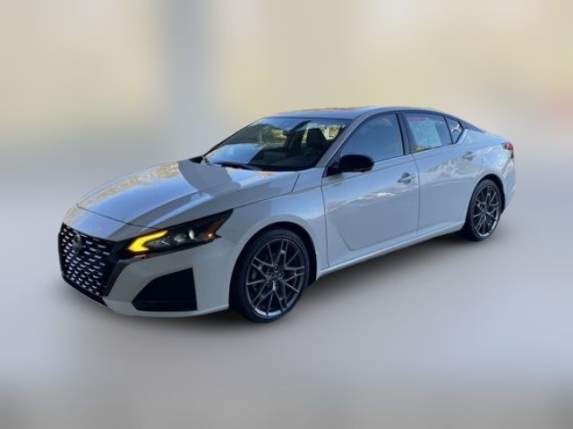 2023 Nissan Altima 2.0 SR