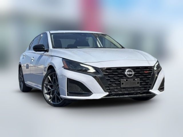 2023 Nissan Altima 2.0 SR