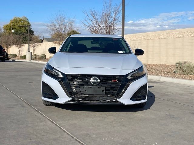 2023 Nissan Altima 2.0 SR