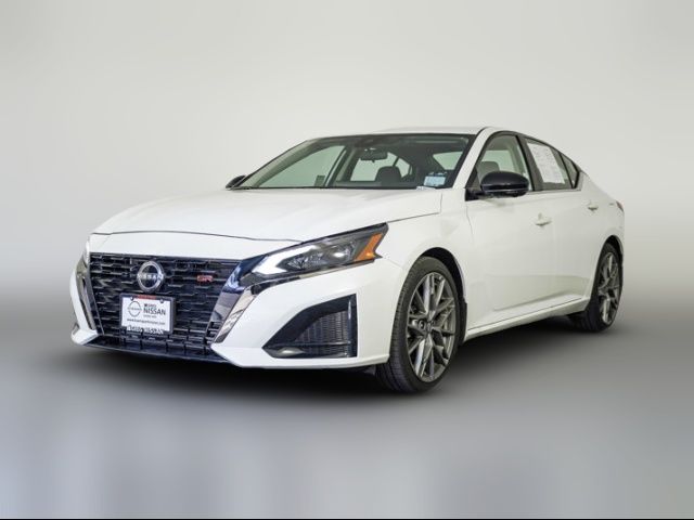 2023 Nissan Altima 2.0 SR