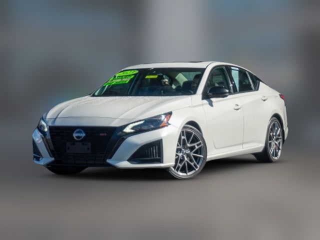 2023 Nissan Altima 2.0 SR