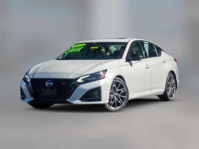 2023 Nissan Altima 2.0 SR