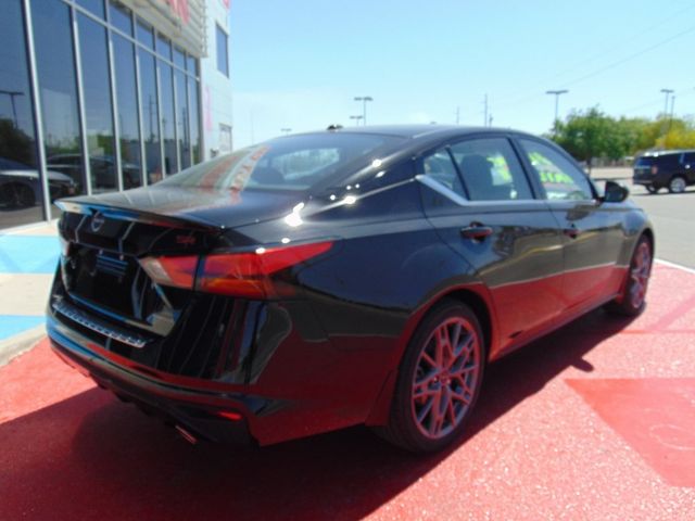 2023 Nissan Altima 2.0 SR