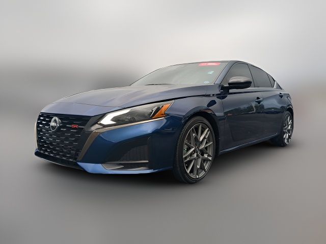 2023 Nissan Altima 2.0 SR