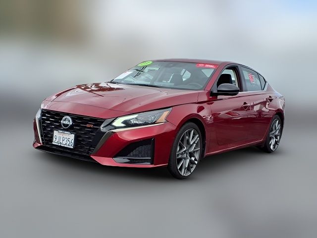 2023 Nissan Altima 2.0 SR