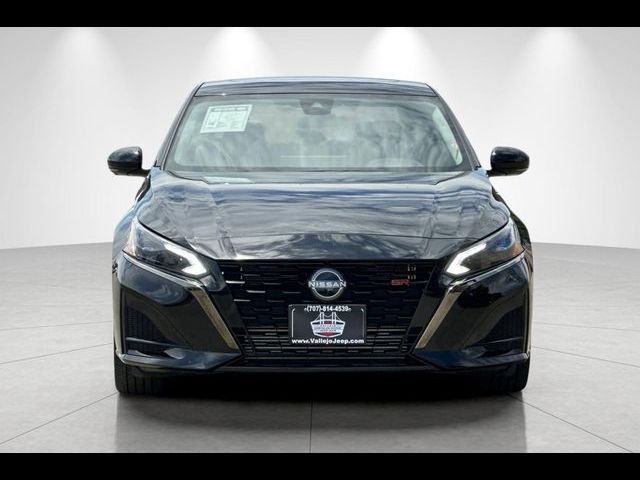 2023 Nissan Altima 2.0 SR