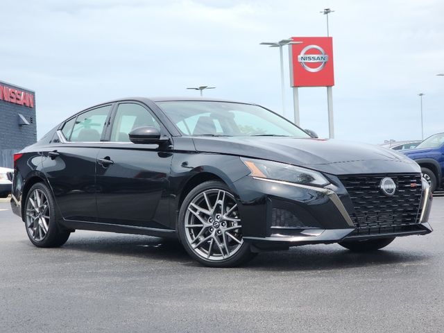 2023 Nissan Altima 2.0 SR