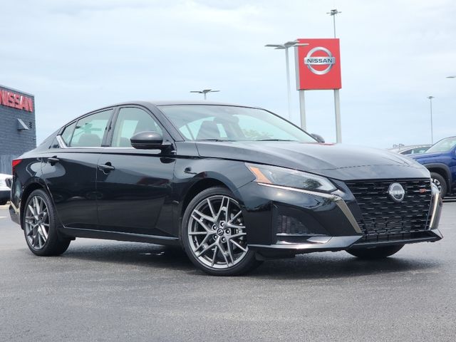 2023 Nissan Altima 2.0 SR