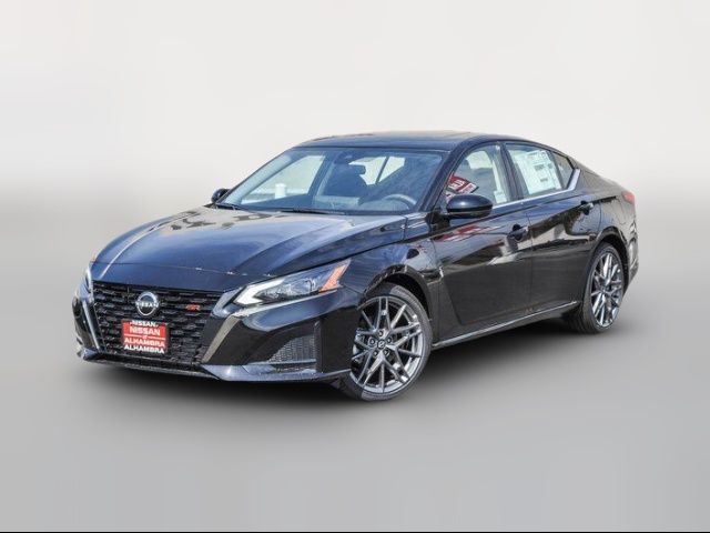 2023 Nissan Altima 2.0 SR