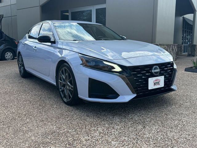 2023 Nissan Altima 2.0 SR
