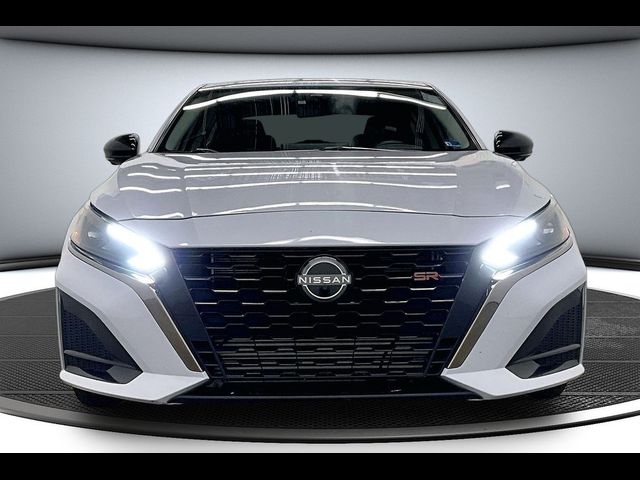 2023 Nissan Altima 2.0 SR