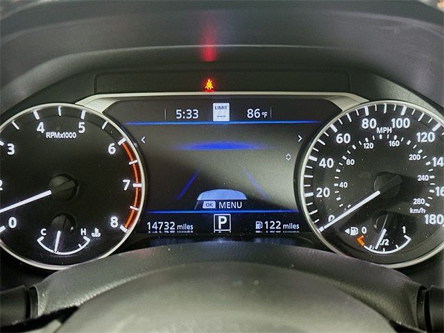 2023 Nissan Altima 2.0 SR