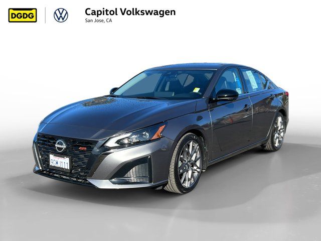 2023 Nissan Altima 2.0 SR