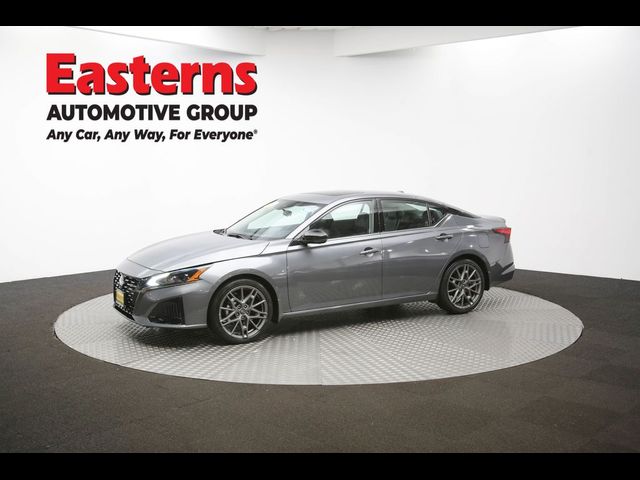 2023 Nissan Altima 2.0 SR