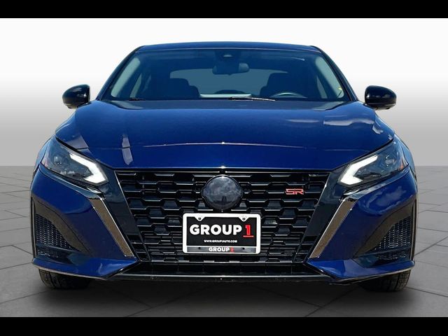 2023 Nissan Altima 2.0 SR