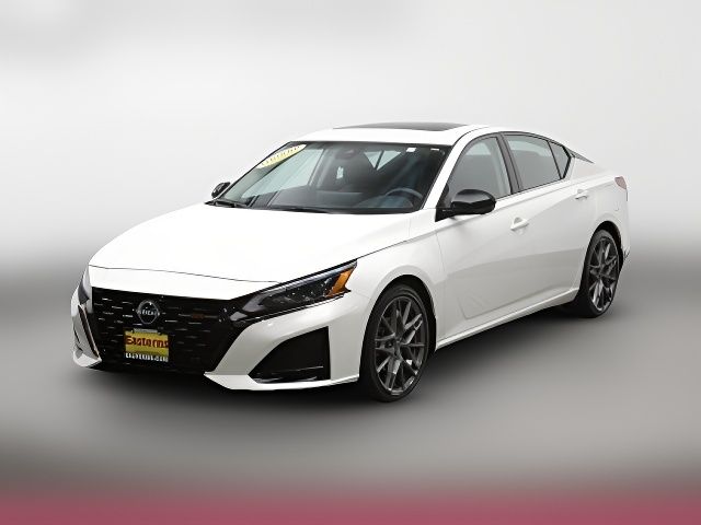 2023 Nissan Altima 2.0 SR