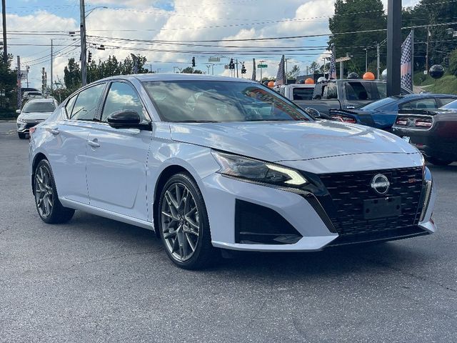 2023 Nissan Altima 2.0 SR