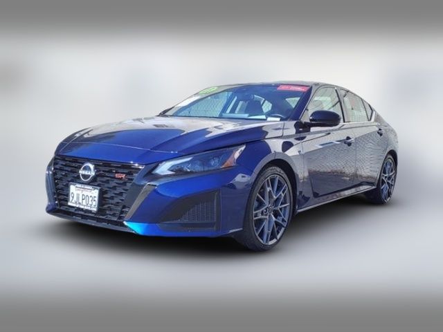 2023 Nissan Altima 2.0 SR