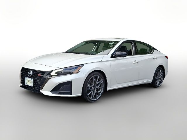 2023 Nissan Altima 2.0 SR