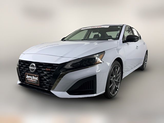 2023 Nissan Altima 2.0 SR