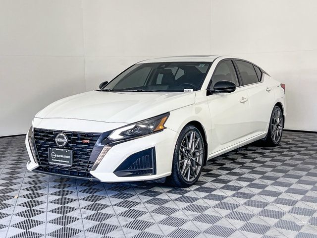 2023 Nissan Altima 2.0 SR