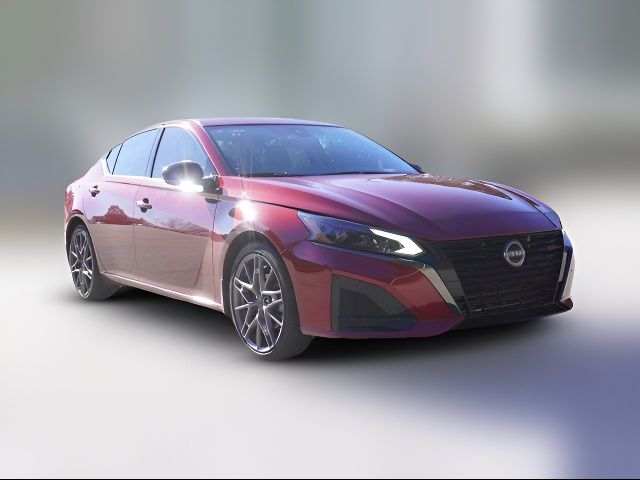 2023 Nissan Altima 2.0 SR