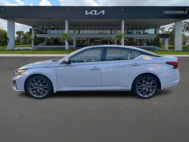 2023 Nissan Altima 2.0 SR