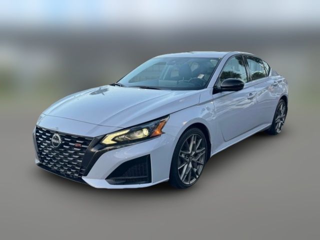 2023 Nissan Altima 2.0 SR
