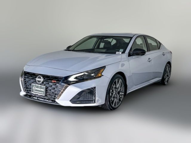 2023 Nissan Altima 2.0 SR