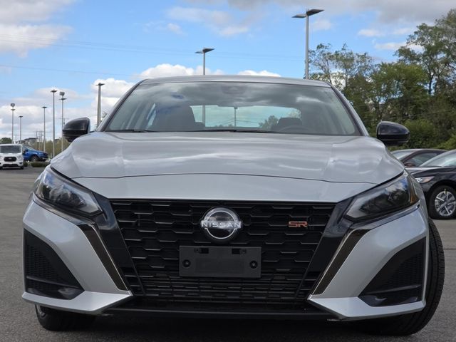 2023 Nissan Altima 2.0 SR
