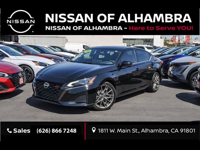 2023 Nissan Altima 2.0 SR