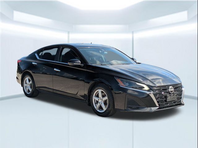 2023 Nissan Altima 2.5 S