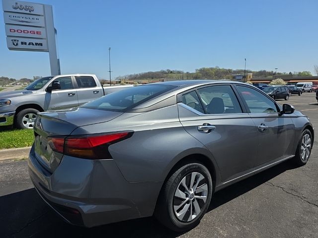 2023 Nissan Altima 2.5 S