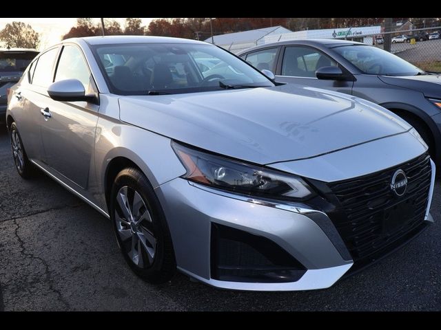 2023 Nissan Altima 2.5 S
