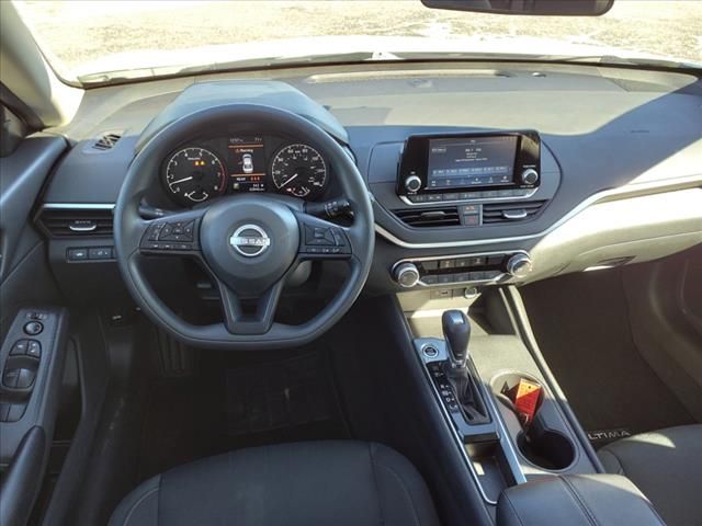 2023 Nissan Altima 2.5 S