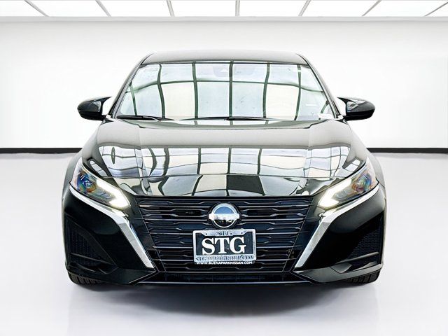 2023 Nissan Altima 2.5 S