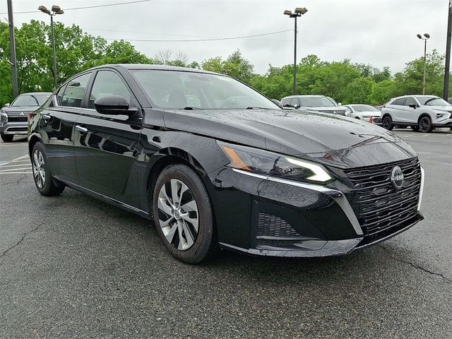 2023 Nissan Altima 2.5 S