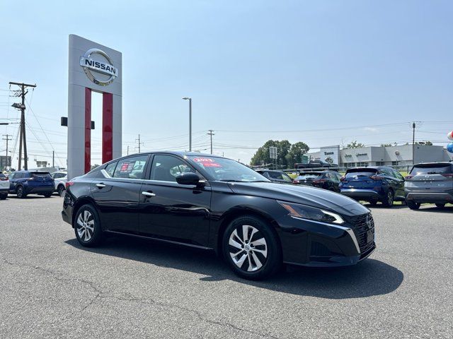 2023 Nissan Altima 2.5 S