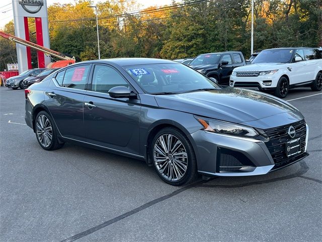 2023 Nissan Altima 2.5 SL