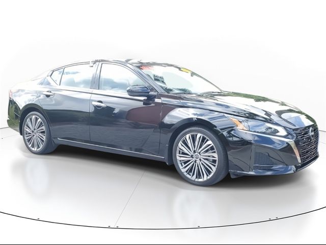 2023 Nissan Altima 2.5 SL