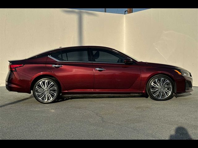 2023 Nissan Altima 2.5 SL