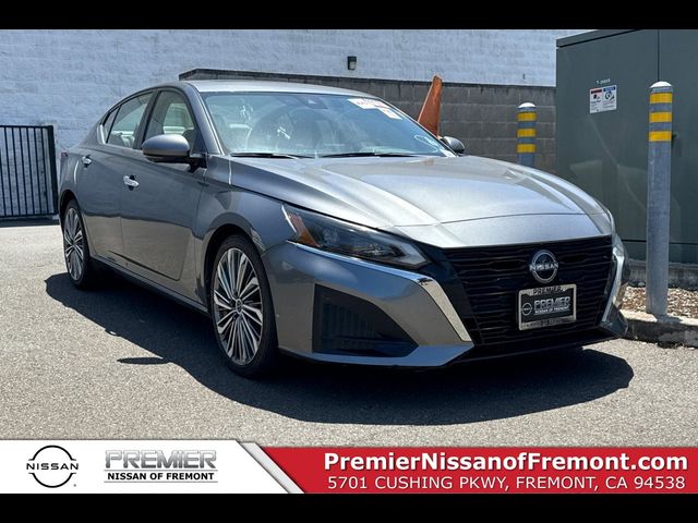 2023 Nissan Altima 2.5 SL