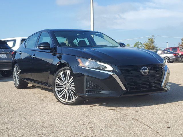 2023 Nissan Altima 2.5 SL