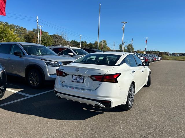 2023 Nissan Altima 2.5 SL