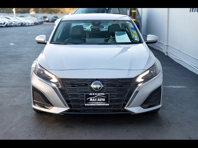 2023 Nissan Altima 2.5 SL