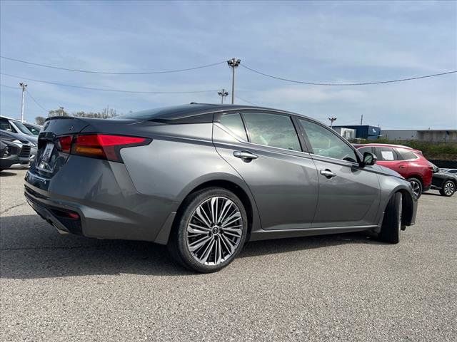 2023 Nissan Altima 2.5 SL