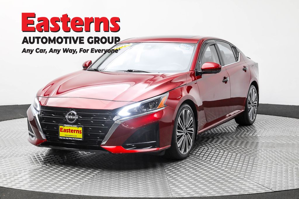 2023 Nissan Altima SL - Photo 7